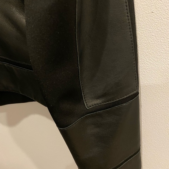 etcetera new black leather jacket, Sz 4 with poly, spandex fabric inserts. Zip - Picture 7 of 10